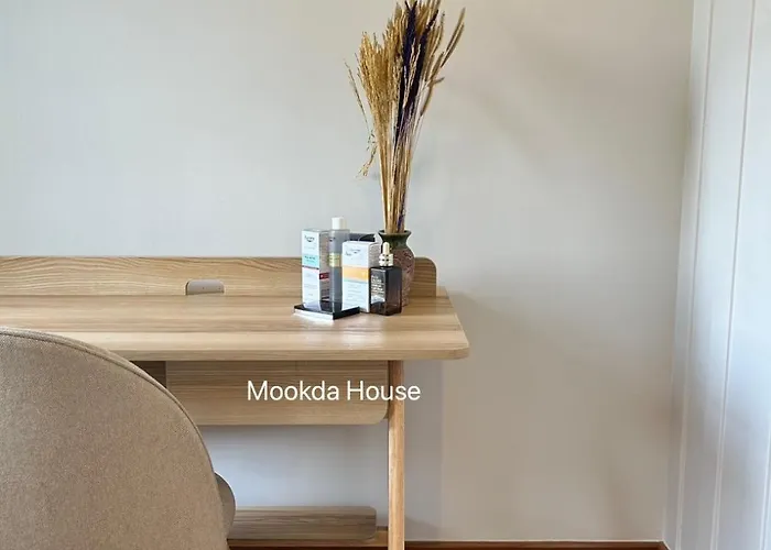 Mookda House